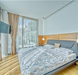 6 bedroom villa with pool and roof terrace, Sveti Staffan, sleeps 12